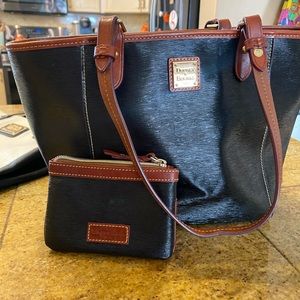 Authentic Dooney and Bourke Leather Black Textured Tote with Matching Zip Purse